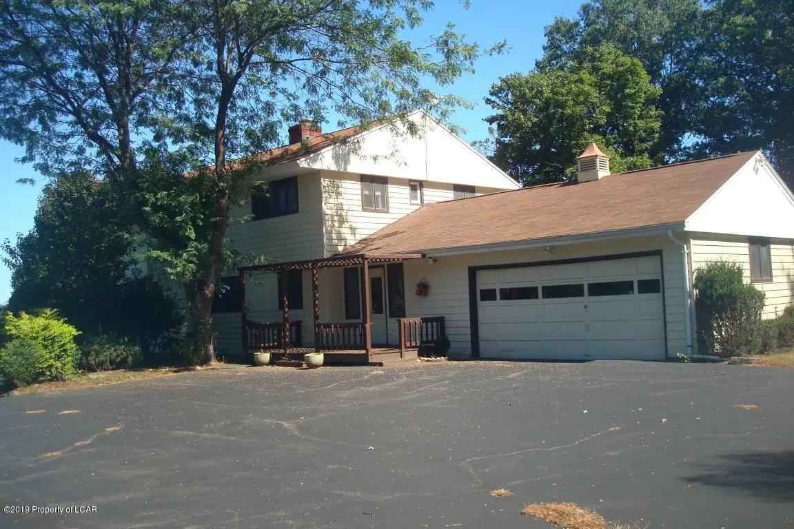 73 Hildebrandt Road, Dallas in Dallas