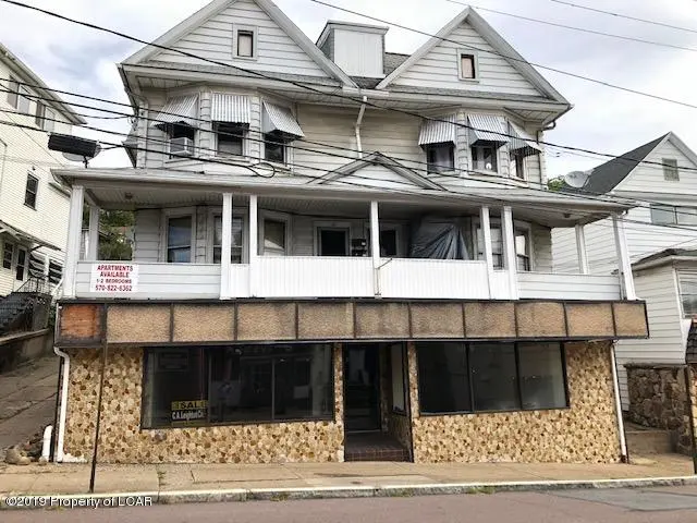 12-14 E Carey Street, Plains in Plains