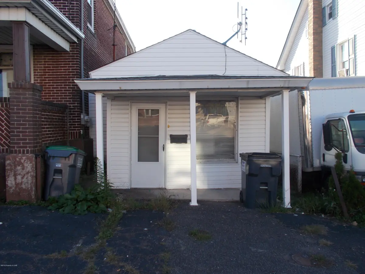 18 N Manning Street, McAdoo in McAdoo