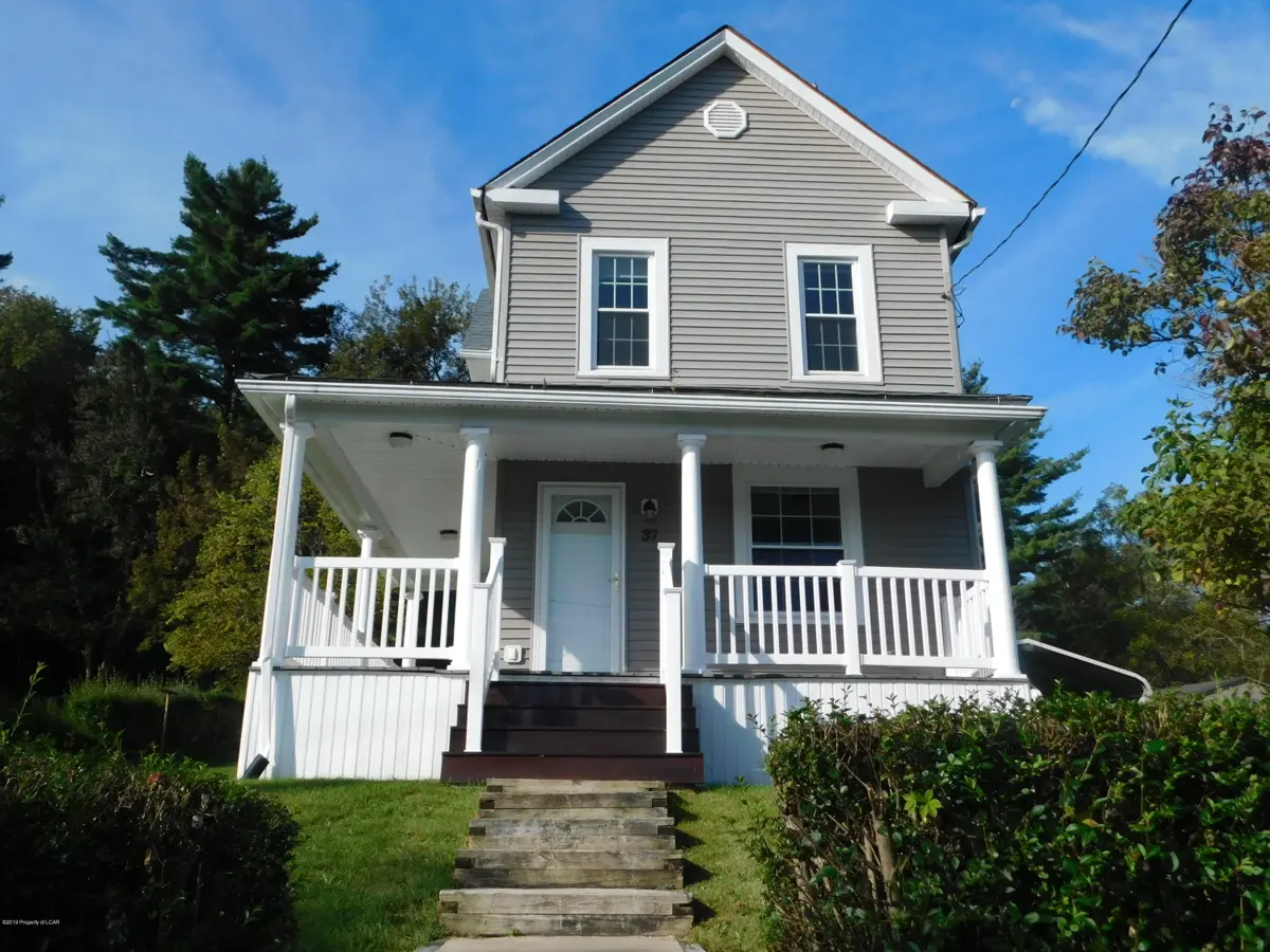 37 Stafford Street, Shavertown in Shavertown