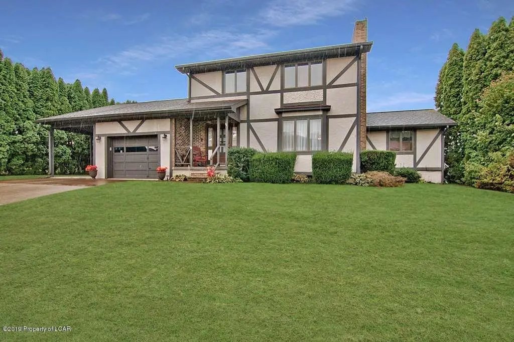 122 Leslie Lane, Hughestown in Hughestown