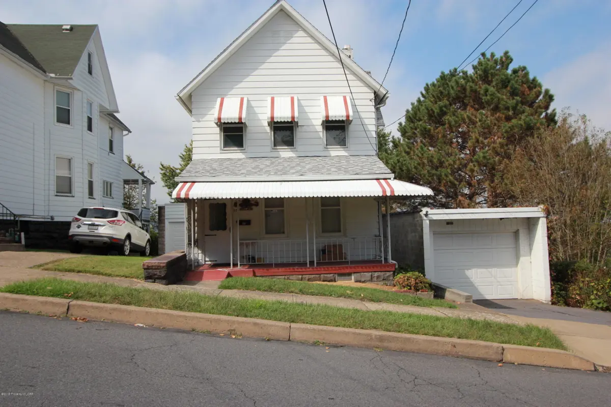 327 S Grant Street, Wilkes-Barre in Wilkes-Barre