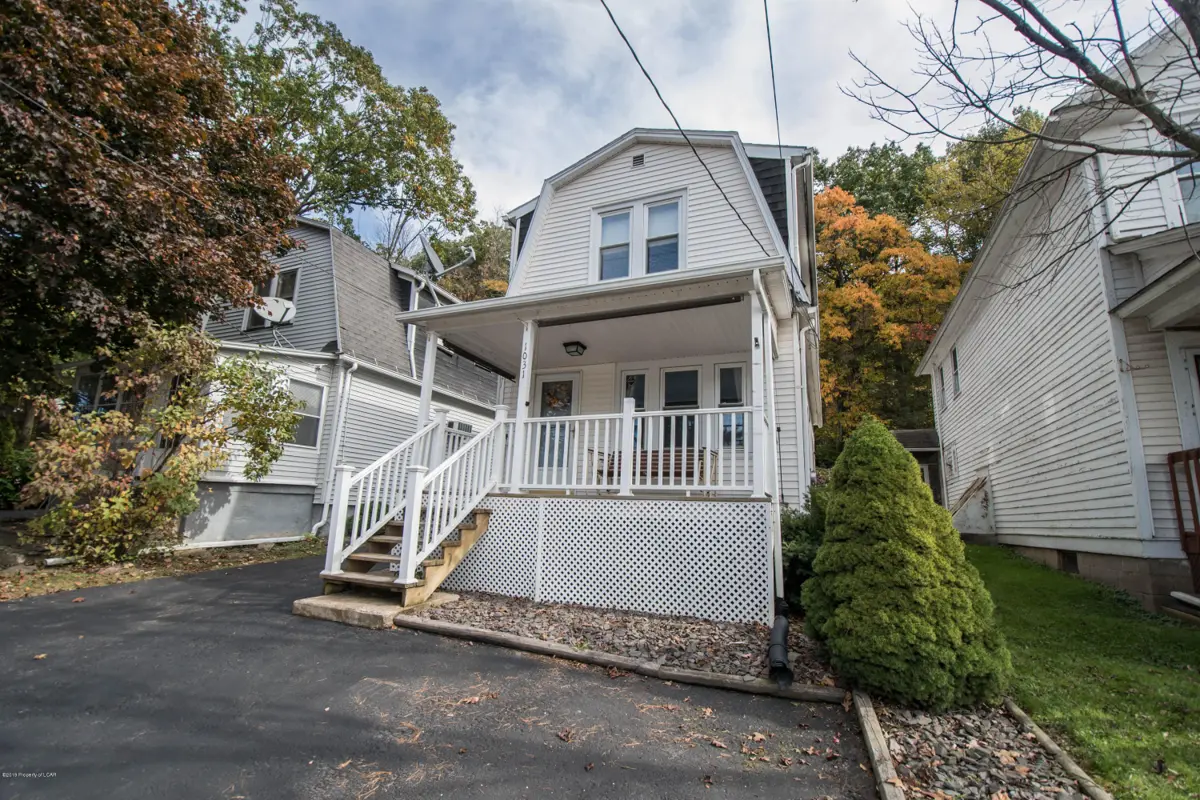 1031 Lower Demunds Road, Dallas Township in Dallas Township