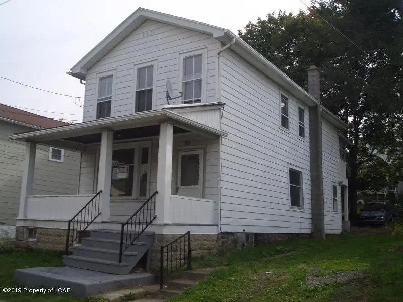95 N Meade Street, Wilkes-Barre in Wilkes-Barre