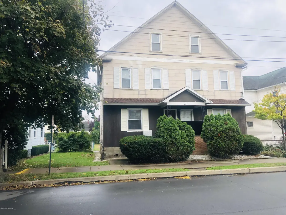 231-233 Rutter Avenue, Kingston in Kingston