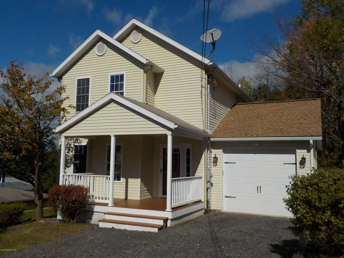 192 E Hillside Street, Trucksville in Trucksville