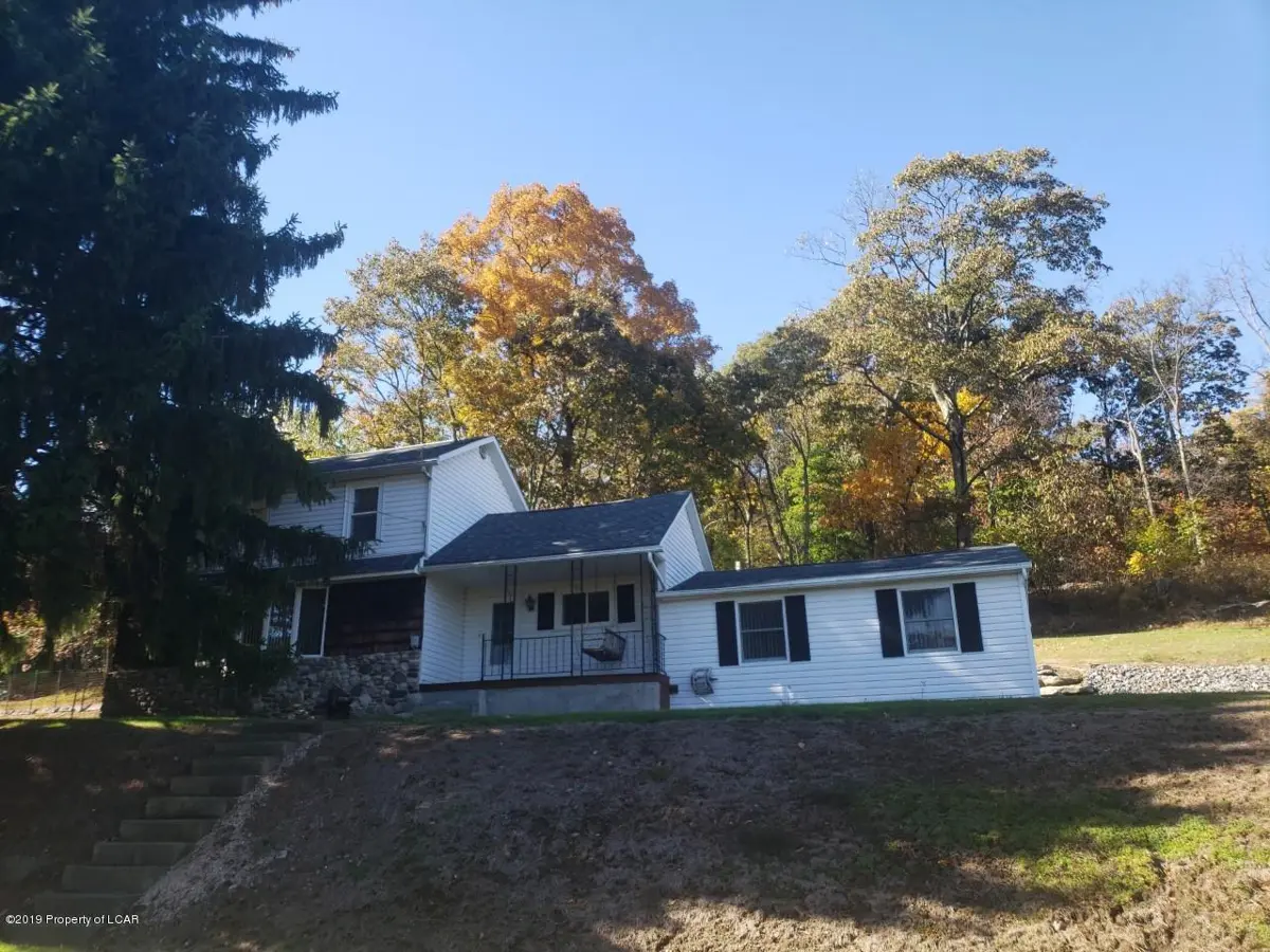 304 Weavertown Road, Shavertown in Shavertown