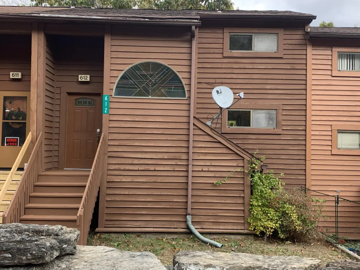 612 Mountain View Way, Bushkill in Bushkill