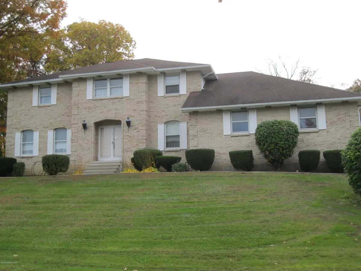 13 Fairfield Drive, Laflin in Laflin