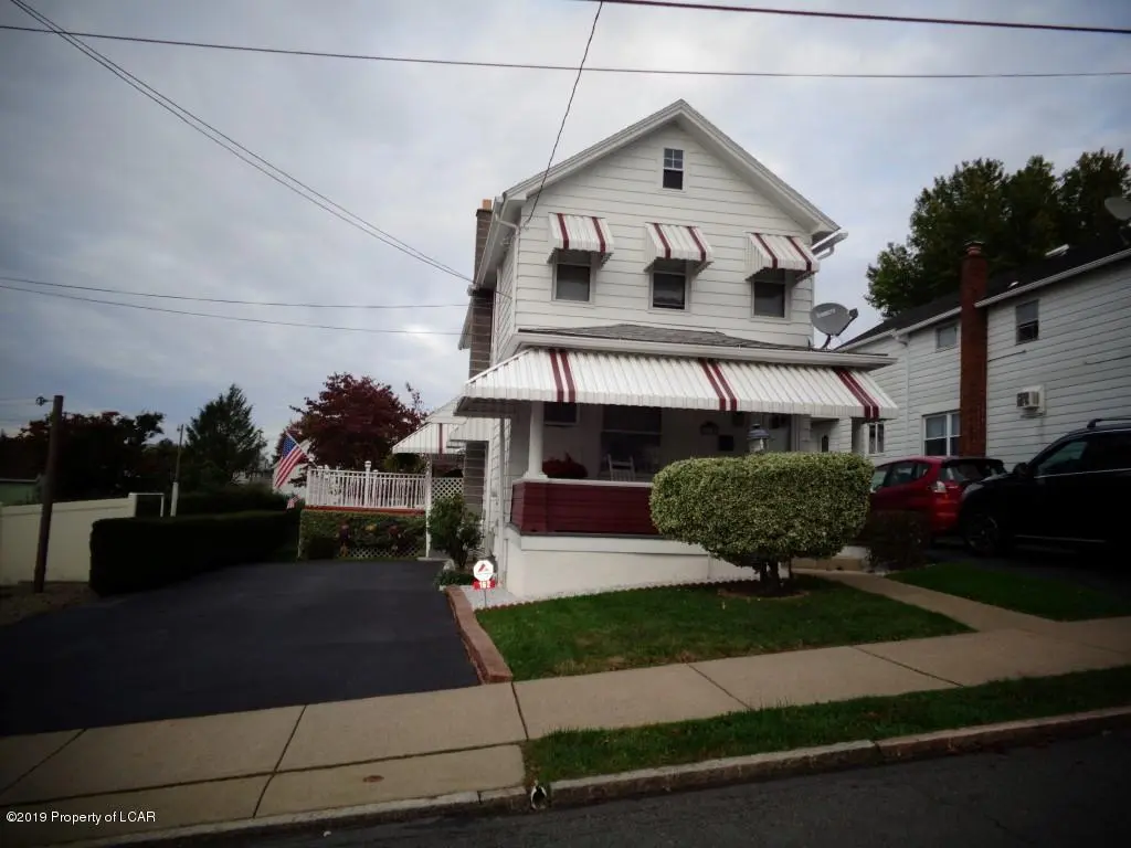 162 McLean Street, Wilkes-Barre in Wilkes-Barre