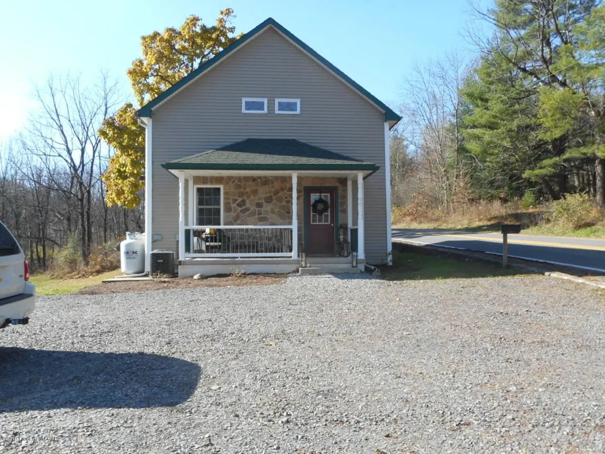 286 Bloomingdale Road, Shickshinny in Shickshinny