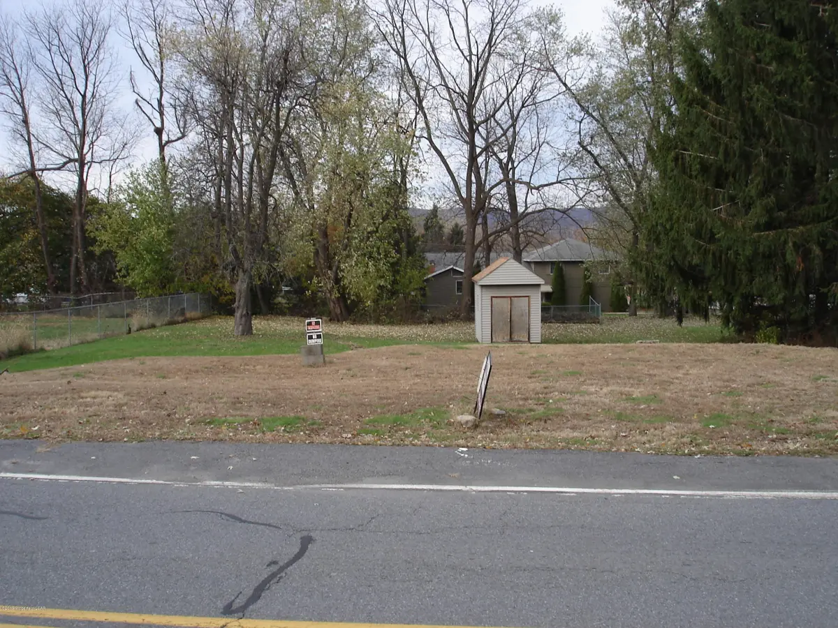 33 Ford Street, Pittston in Pittston