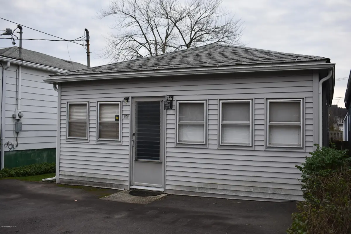 131 Hillside Ave, Harveys Lake in Harveys Lake