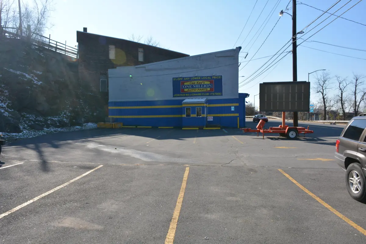 161 N Main Street, Pittston in Pittston