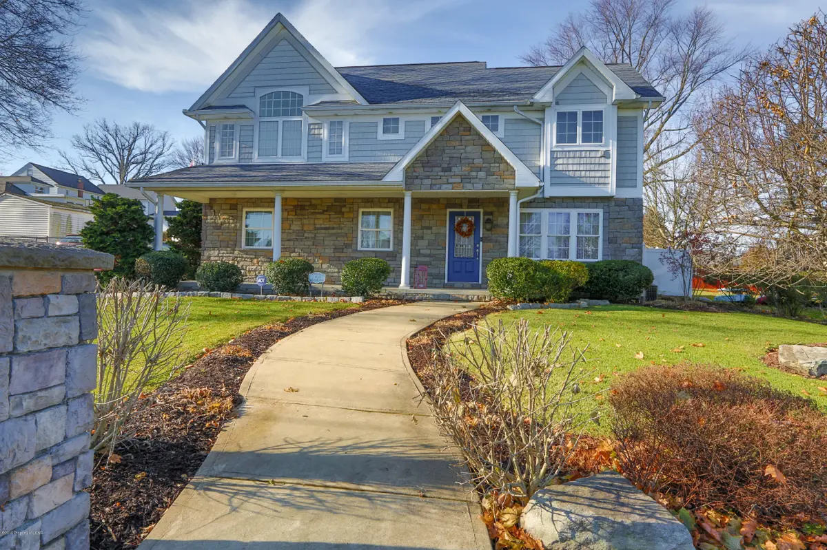 408 Church Street, Moosic in Moosic