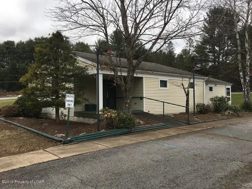 401 Shickshinny Lake Road, Huntington Mills in Huntington Mills