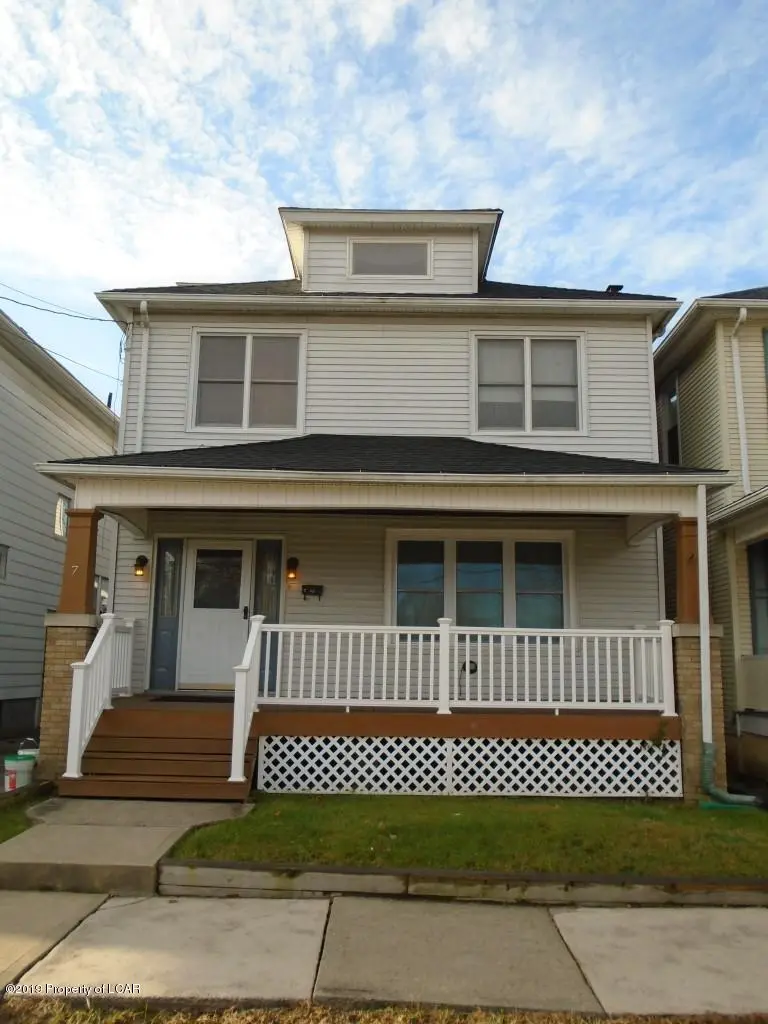 7 Oaklawn Avenue, Hanover Township in Hanover Township