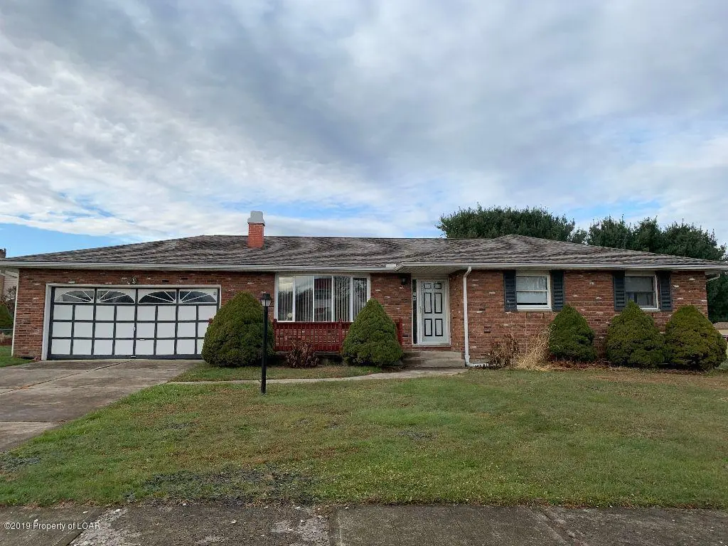 308 Cardinal Drive, Larksville in Larksville