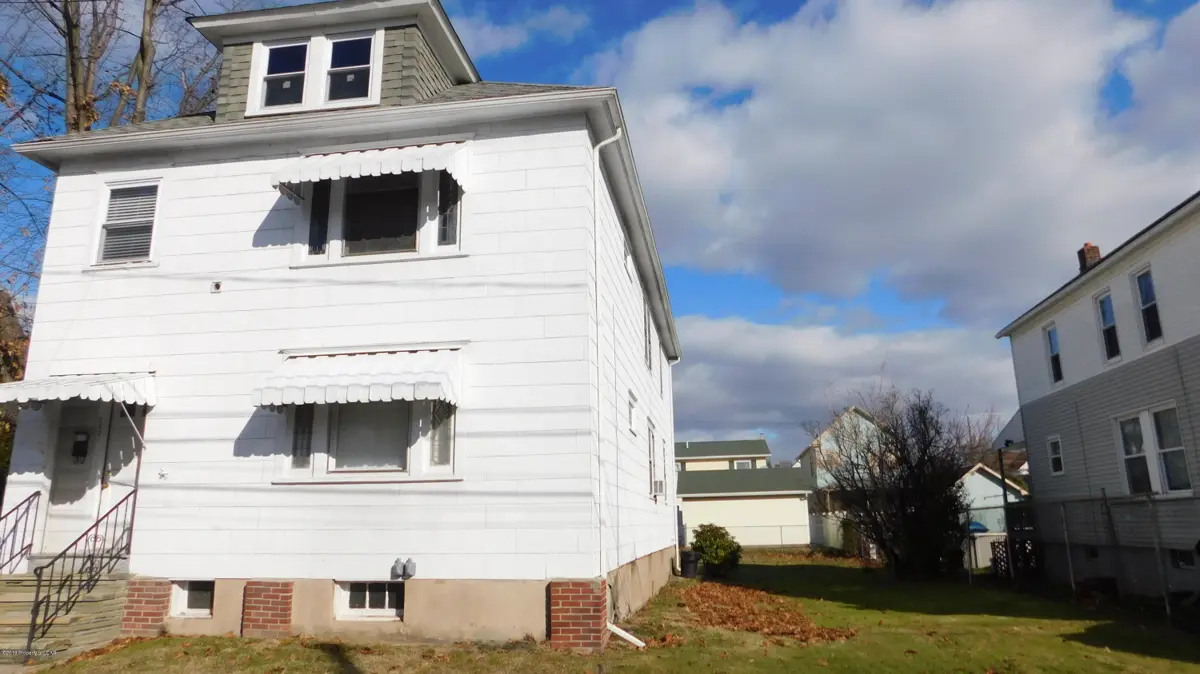 431-433 Horton St., Wilkes-Barre in Wilkes-Barre