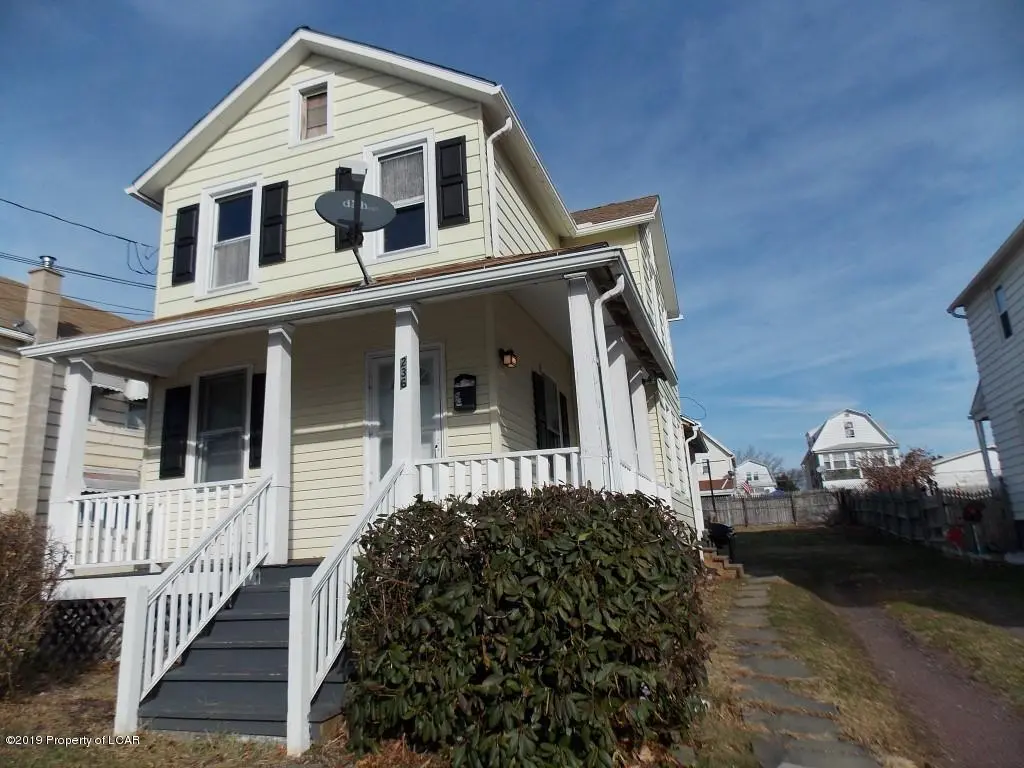 236 Poplar Street, Wilkes-Barre in Wilkes-Barre
