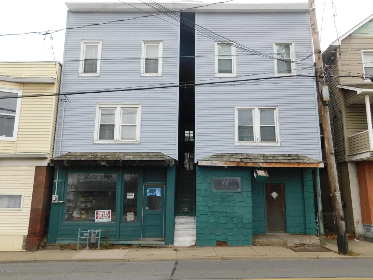 594-596 Main Street, Edwardsville in Edwardsville