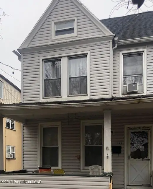 127 S Maple Avenue, Kingston in Kingston