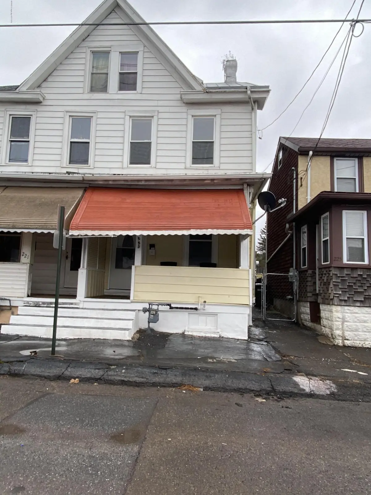 223 S Wyoming Street, Hazleton in Hazleton