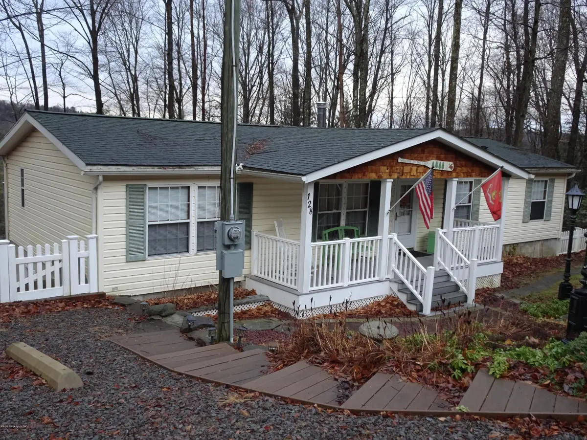 128 Beech Street, Harveys Lake in Harveys Lake