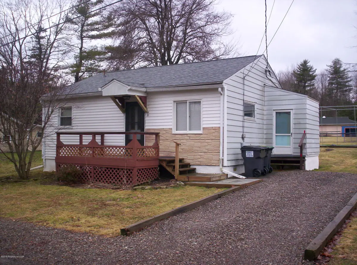 21 School St, Harveys Lake in Harveys Lake