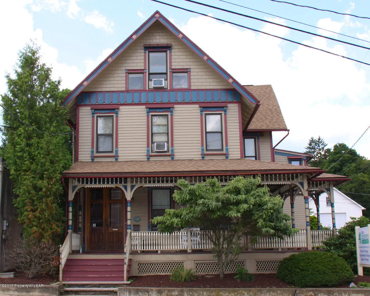 27 Main Street, Dallas in Dallas