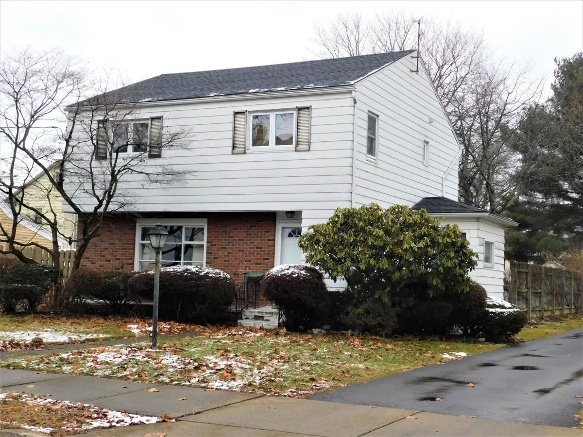 628 Westmoreland Avenue, Kingston in Kingston