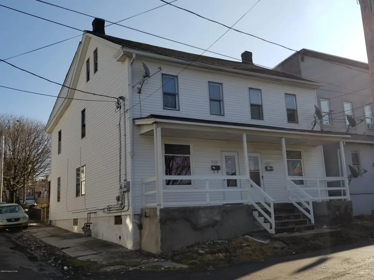 637 Lafayette Court, Hazleton in Hazleton