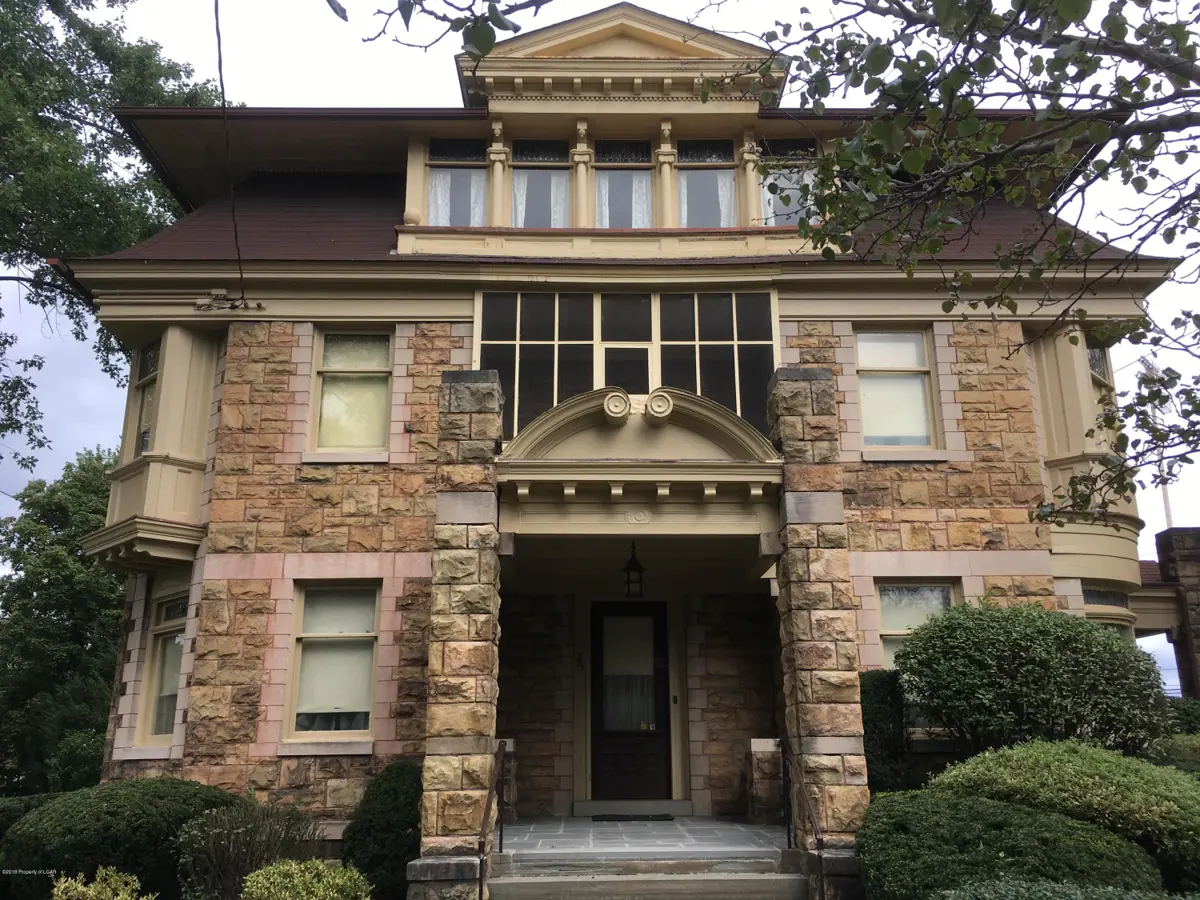 381 Carey Avenue, Wilkes-Barre in Wilkes-Barre