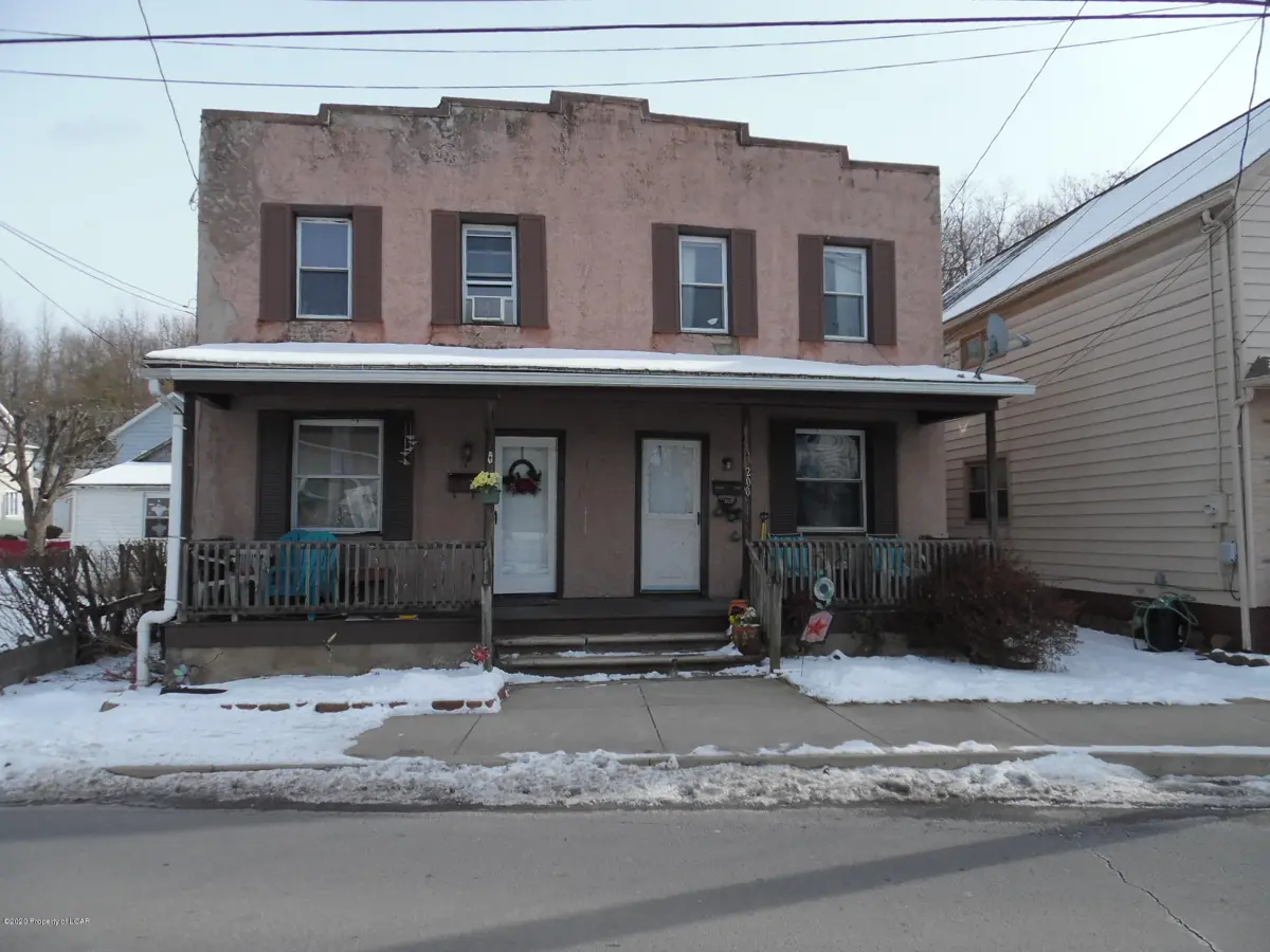 198-200 1st Street, Plains in Plains