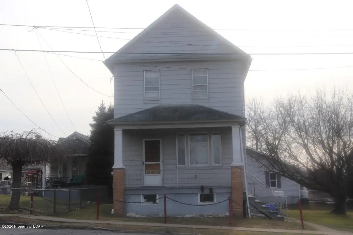 414 Wyoming Avenue, Dupont in Dupont