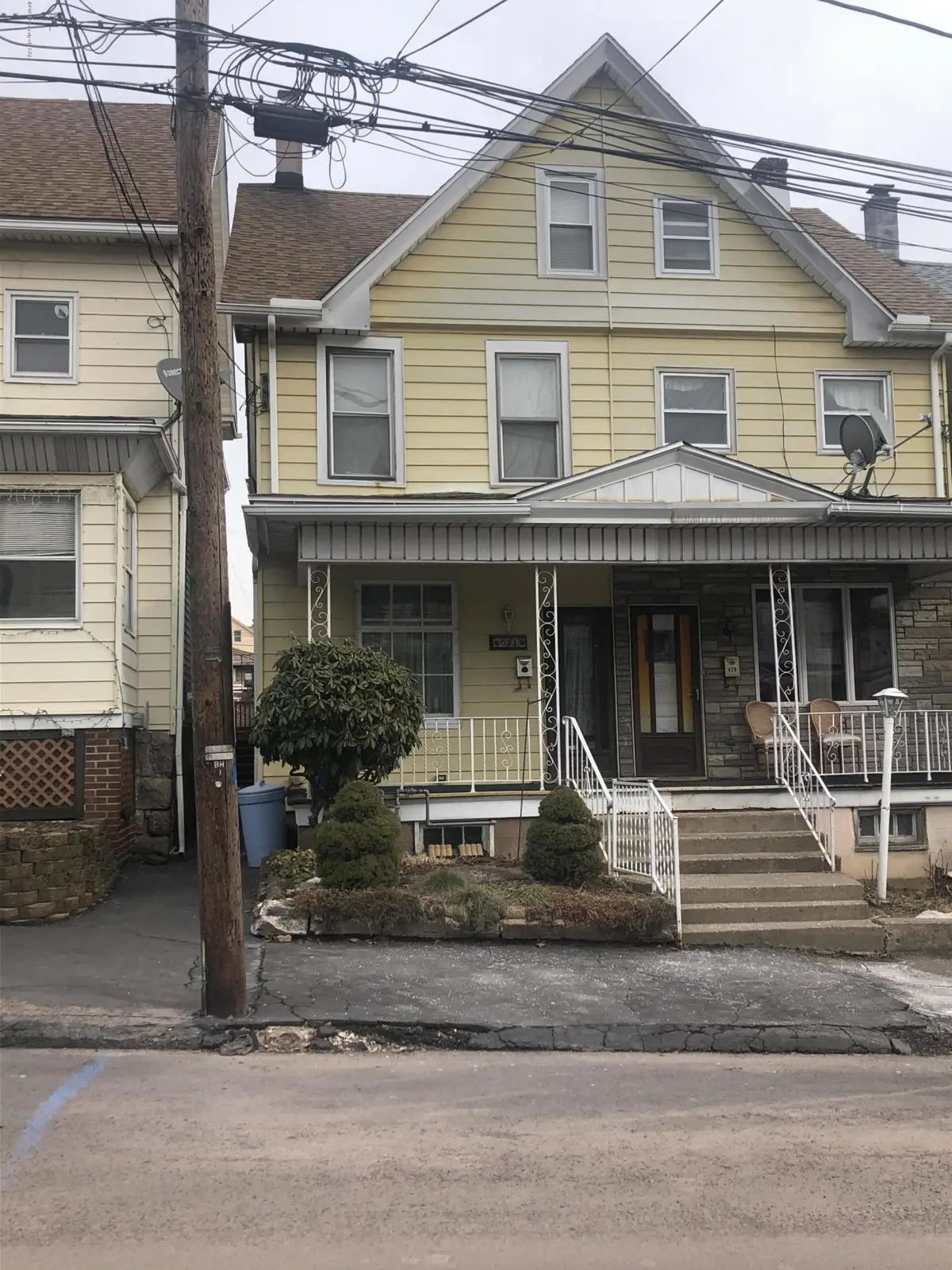 631 N Laurel Street, Hazleton in Hazleton