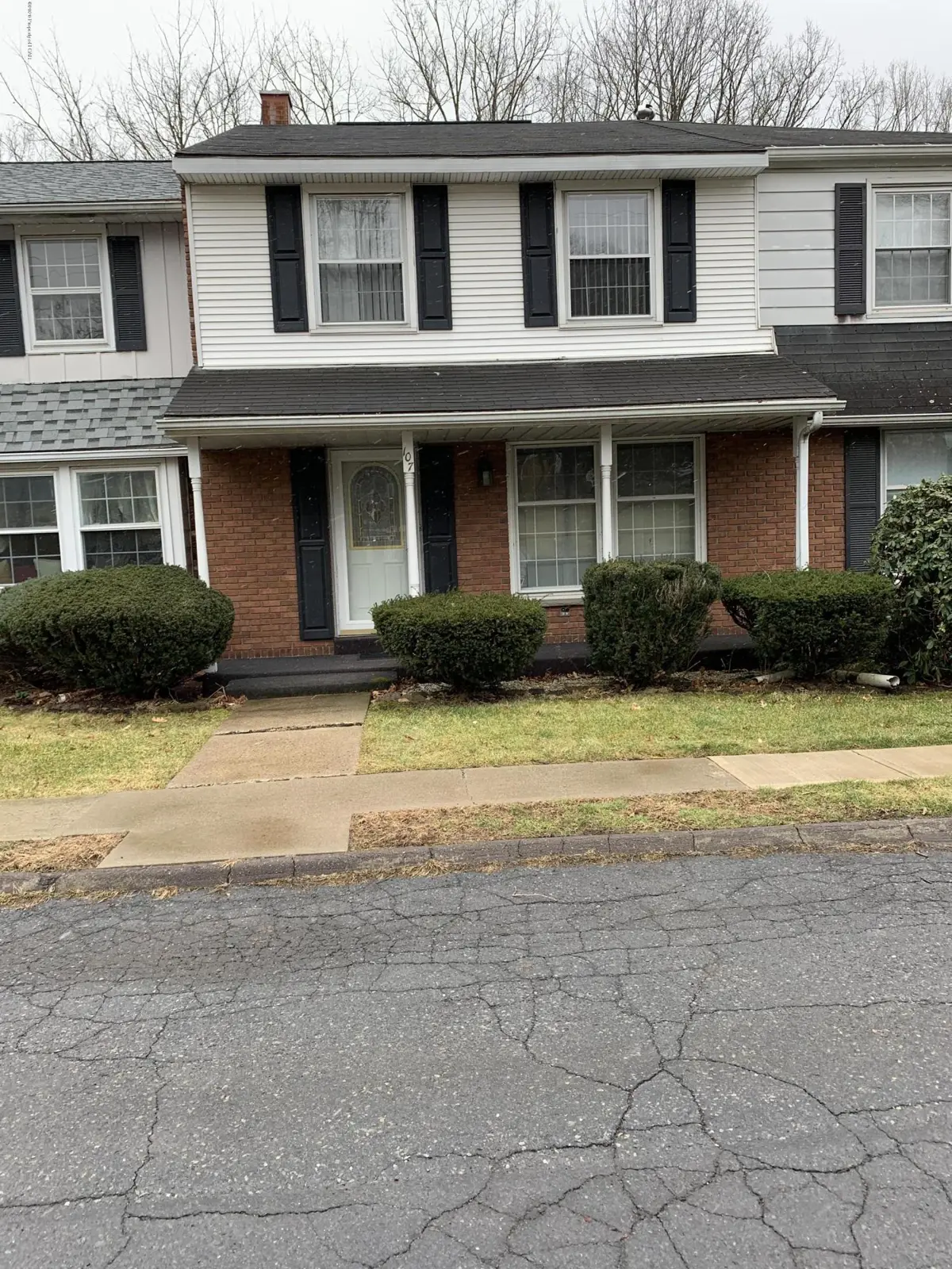 107 Haverford Drive, Wilkes-Barre in Wilkes-Barre