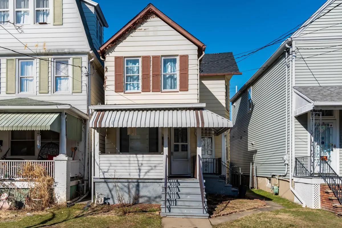 254 Madison Street, Wilkes-Barre in Wilkes-Barre