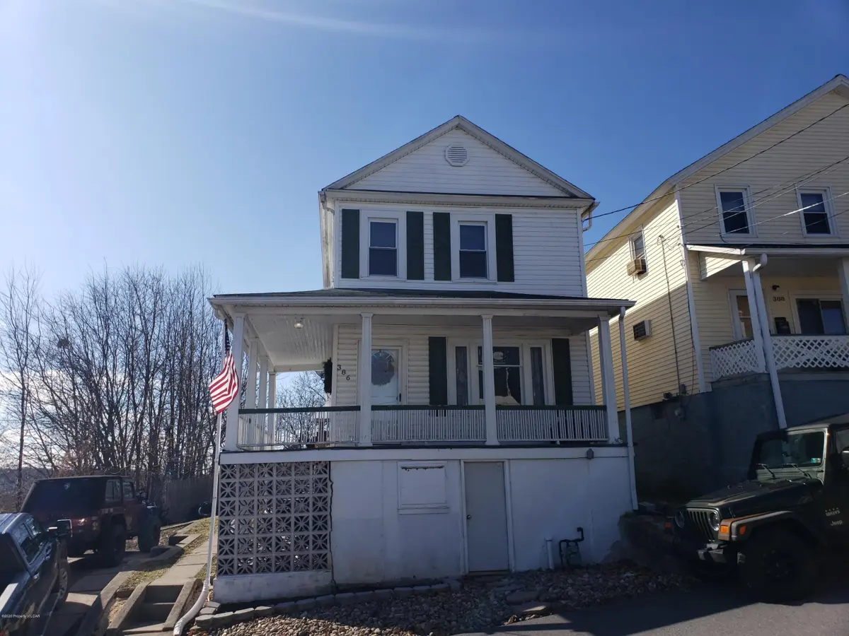 386 Hoyt Street, Pringle in Pringle