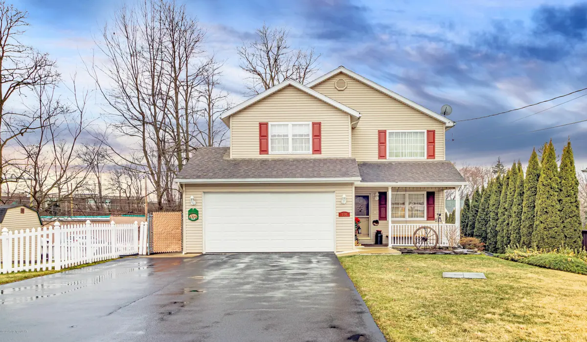 114 Maple Lane, Hughestown in Hughestown