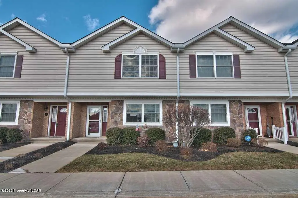 116 Clear Spring Court, West Pittston in West Pittston