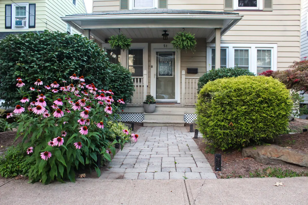 51 W Walnut Street, Kingston in Kingston