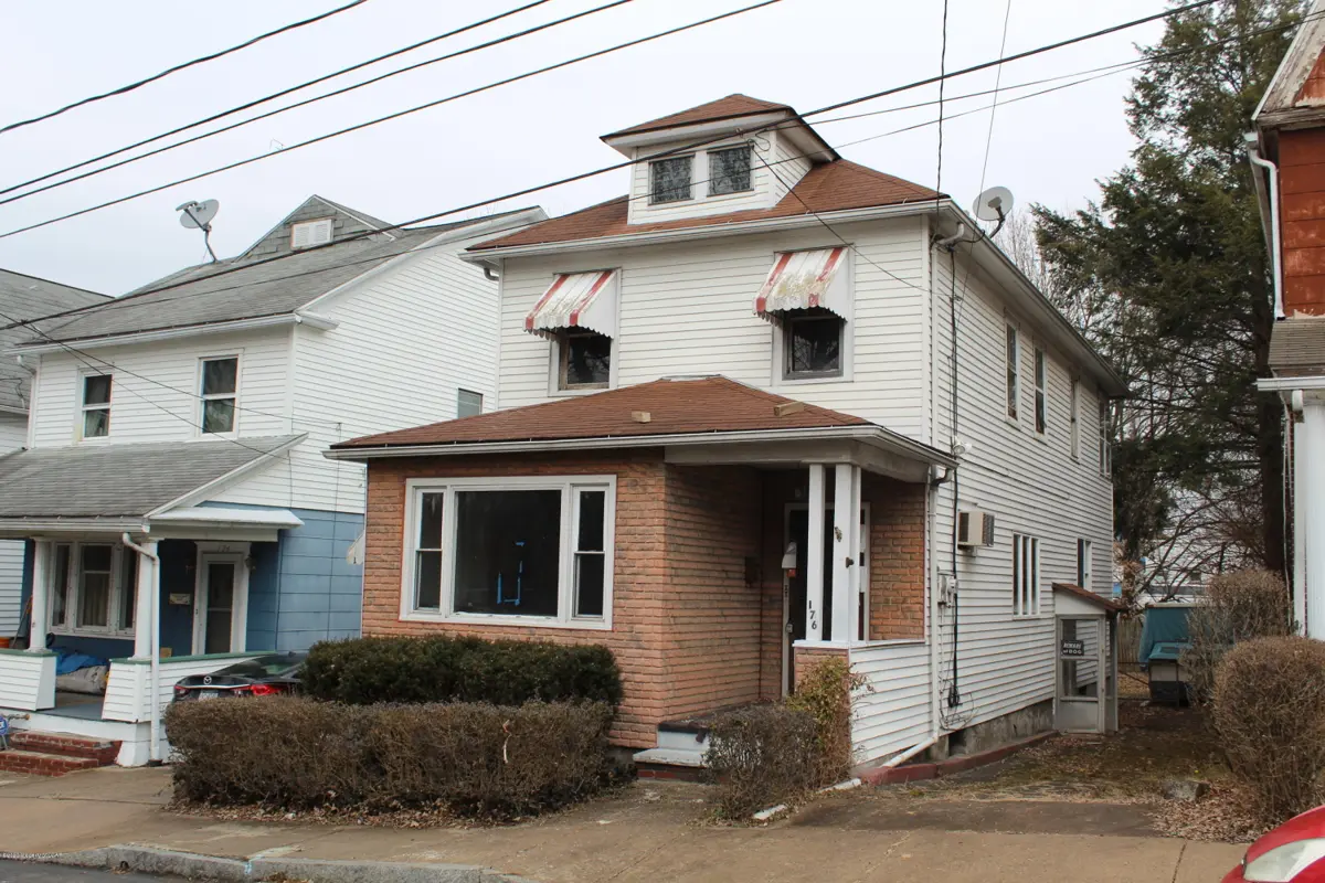176 Andover Street, Wilkes-Barre in Wilkes-Barre
