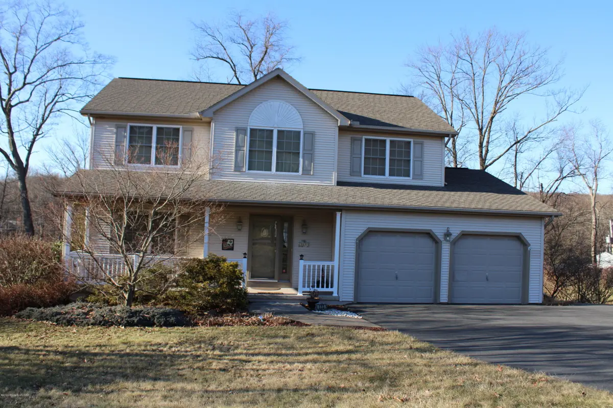 123 Kestrel Road, Mountain Top in Mountain Top