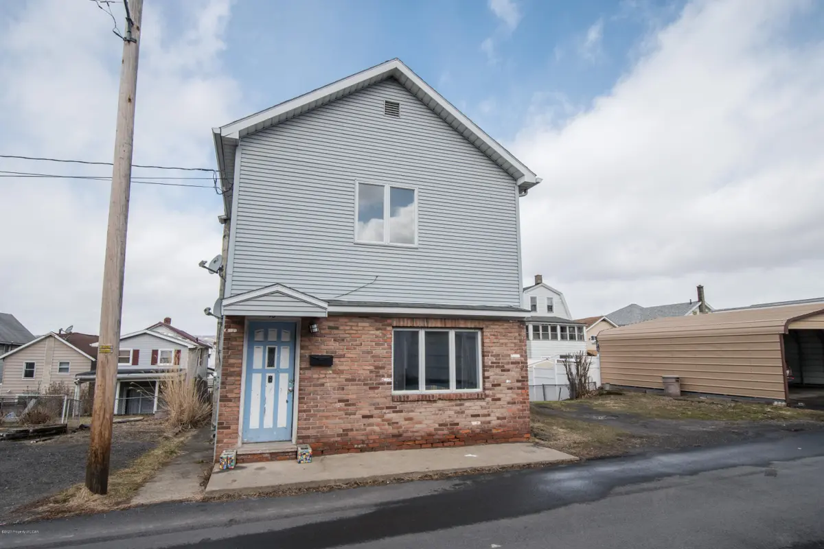 10 Jenks Lane, Wilkes-Barre in Wilkes-Barre