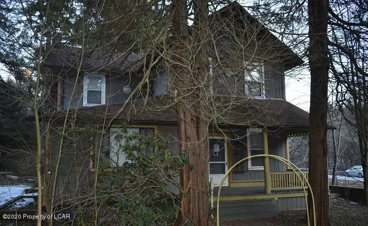 10 Coach Road, Bear Creek Village in Bear Creek Village