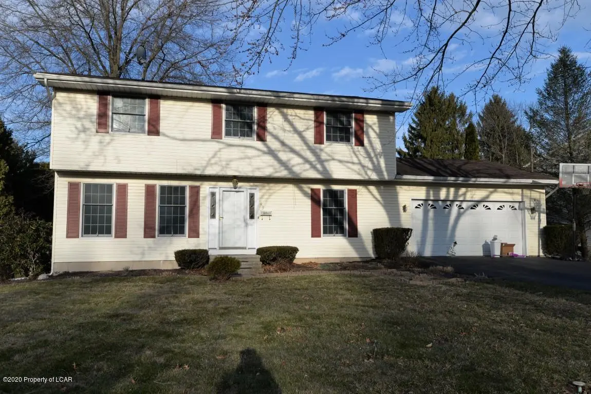 83 Deerpath Drive, Mountain Top in Mountain Top