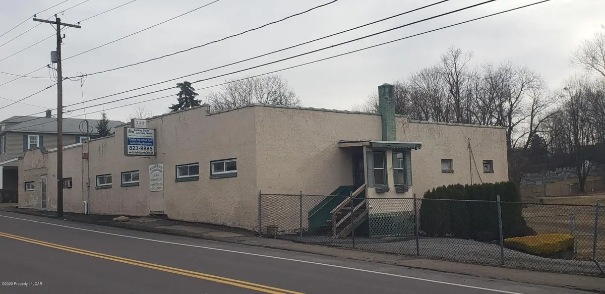 309 N Main Street, Plains in Plains