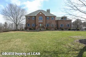 669 Culver Hill Road, West Pittston in West Pittston