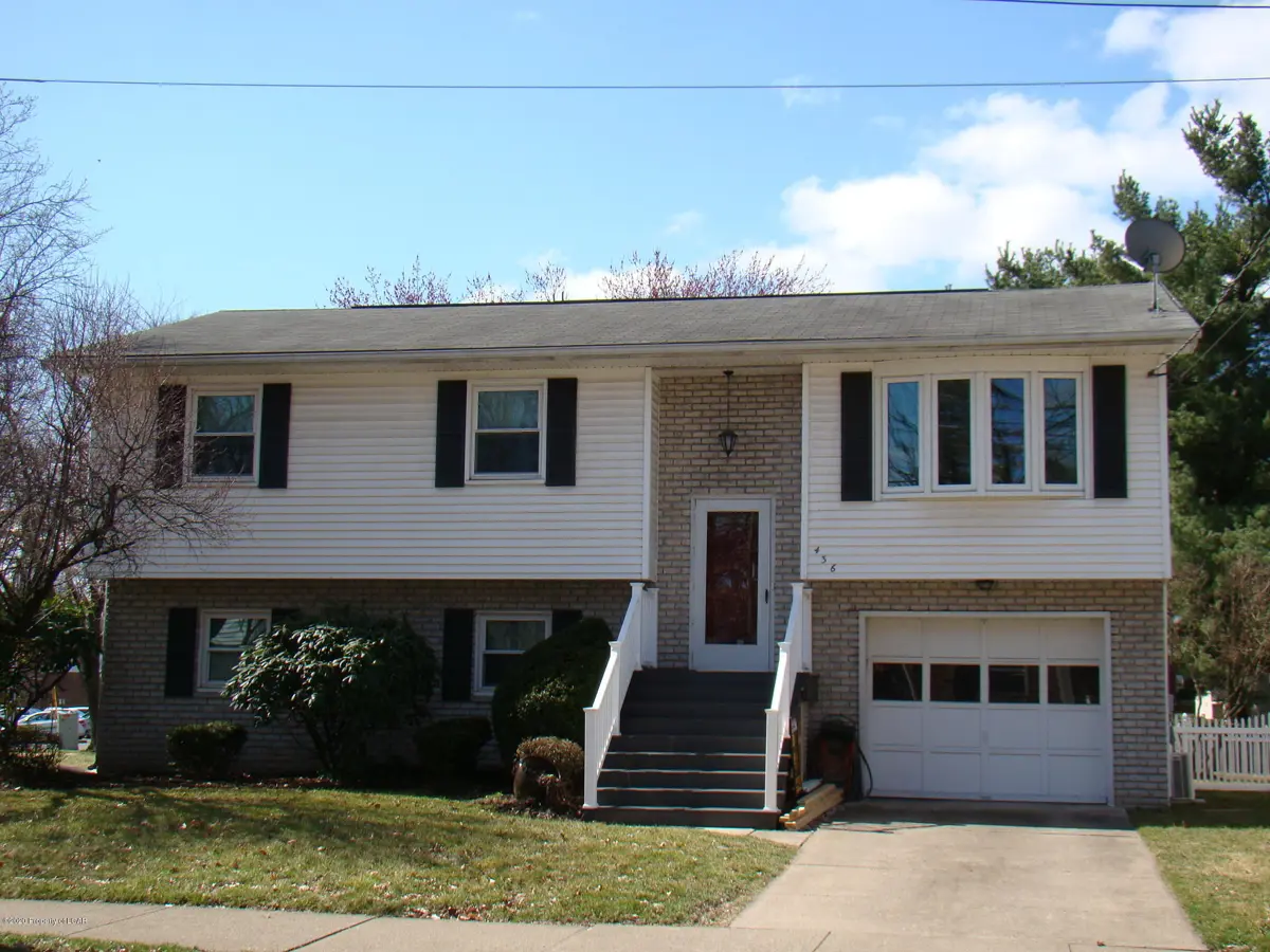 436 Northampton Street, Edwardsville in Edwardsville